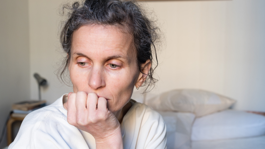 Hälsoriskerna vid ofrivillig ensamhet kan jämföras med att röka. Foto: Shutterstock